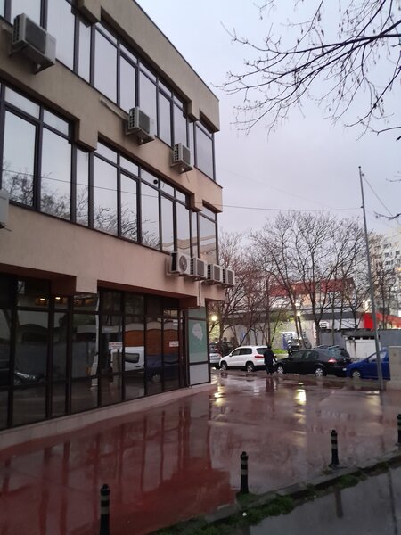 se inchiriaza spatiu comercial 600 mp zona Dristor